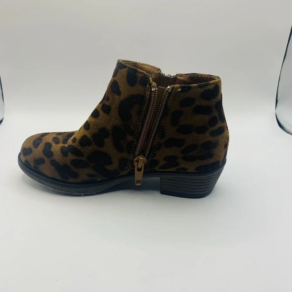Pierre Dumas Kids Animal Print Leopard Zipp Faux Suede Ankle Shoe Boots Size 11